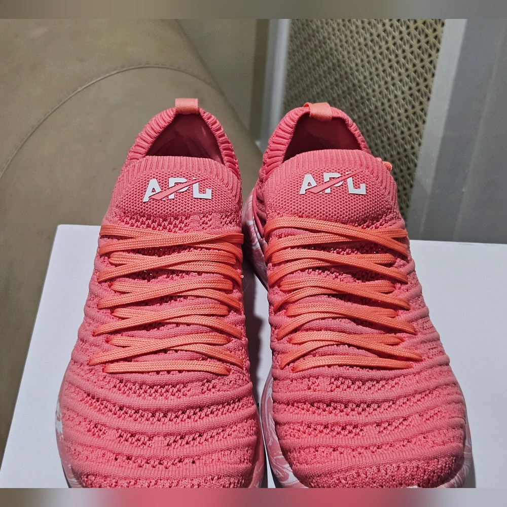 APL - Picture 4 of 6